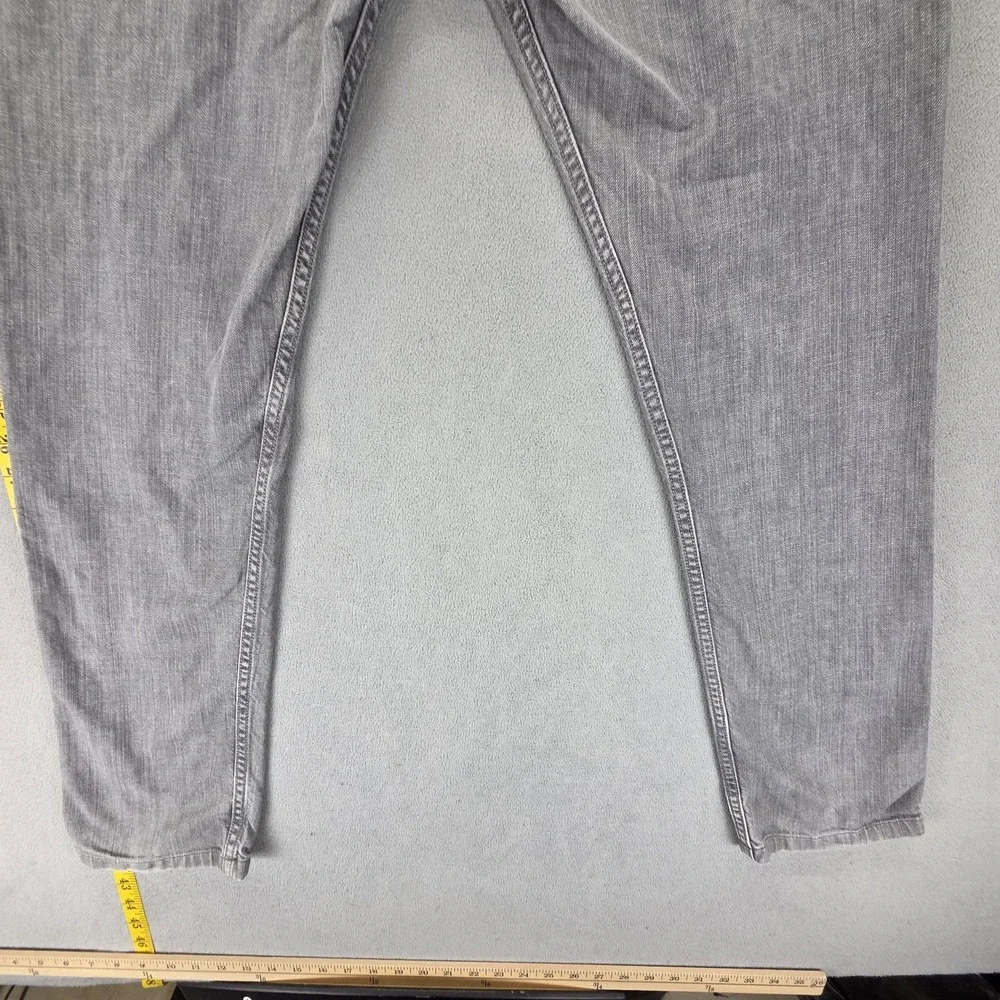 Vintage Levis Engineered Jeans Mens Gray Zip Flap Pockets Fits 32x30